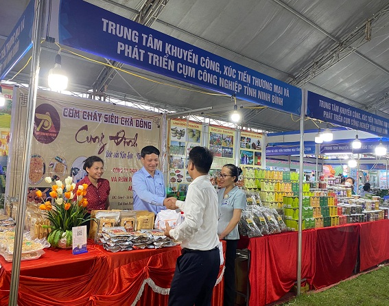 Ninh Bình tham gia hội chợ Công Thương vùng Đồng bằng sông Hồng - Hà Nam 2023