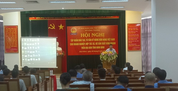 Hội nghị tập huấn đào tạo, tư vấn kỹ năng bán hàng Việt Nam cho doanh nghiệp, hợp tác xã, hộ sản xuất kinh doanh trên địa bàn tỉnh Ninh Bình