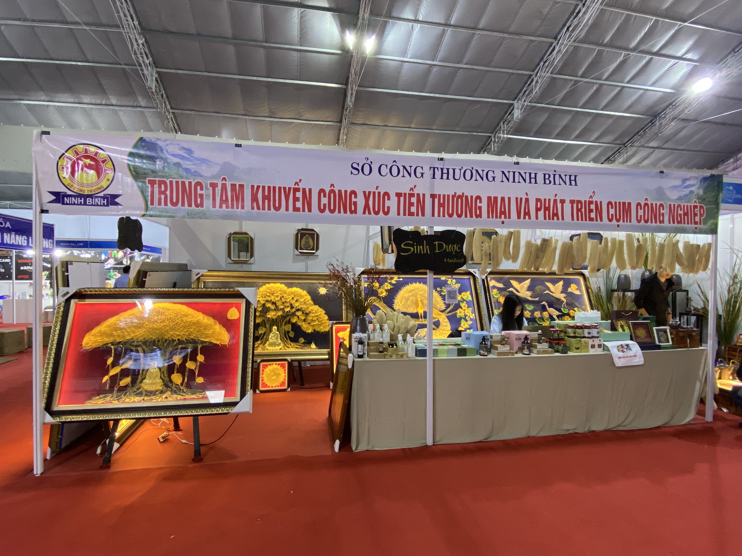 Ninh Bình tham gia Hội chợ quốc tế quà tặng hàng thủ công mỹ nghệ Hà Nội năm 2022
