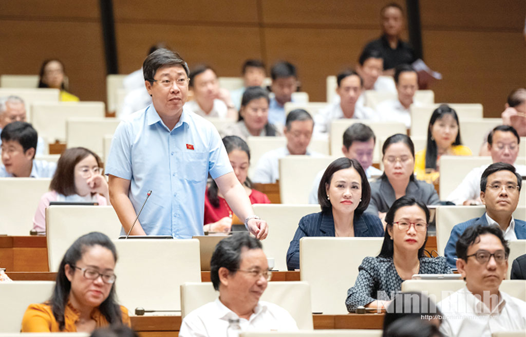 Kỳ họp thứ 9, Quốc hội khoá XV: Những quyết sách lịch sử và dấu ấn của Đoàn ĐBQH tỉnh Ninh Bình