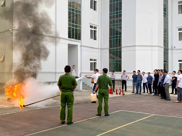 Tập huấn Nghiệp vụ Phòng cháy, chữa cháy và cứu nạn cứu hộ năm 2024